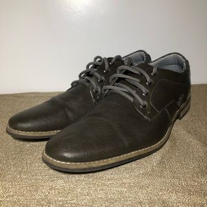 Mens Sonoma casual shoes Size 13 grey